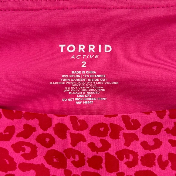 TORRID Pink Red Leopard Print Performance High Rise Leggings 2 - Picture 4 of 10